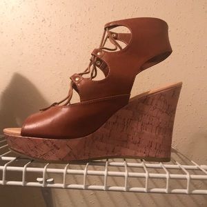 Cork wedges